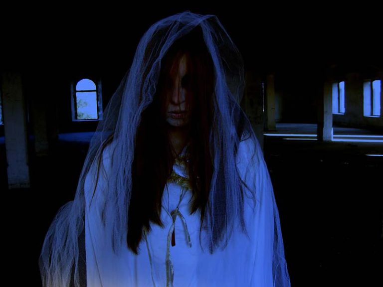 10 Most Haunted Places in India – Story and Travel Guide