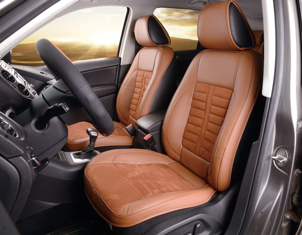 Car accessories that you must buy for a long trip in India