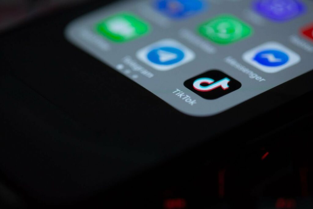 TikTok Fame: The Pros and Cons of Buying Views
