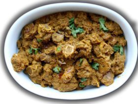 Sindhi cardamom lamb is also called Sindhi Seyal Gosht