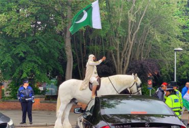 India Vs Pak WC Clash Crazy Pak fan arrives on horseback at Old Trafford Cricket Ground