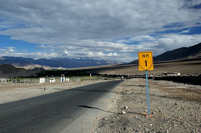 Srinagar to Leh