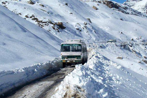 Details about the Delhi to Leh bus service