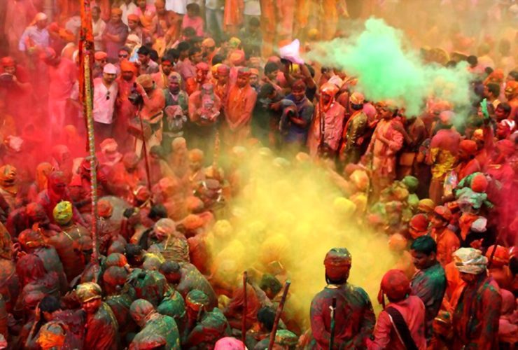 Amazing places to Celebrate Holi in India
