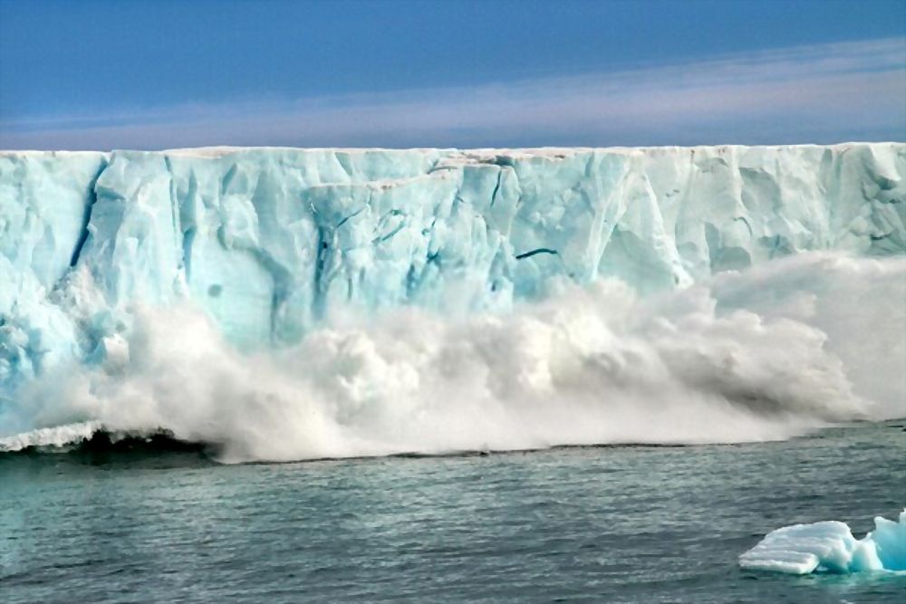 Antarctica temperature rising and ice covers melting