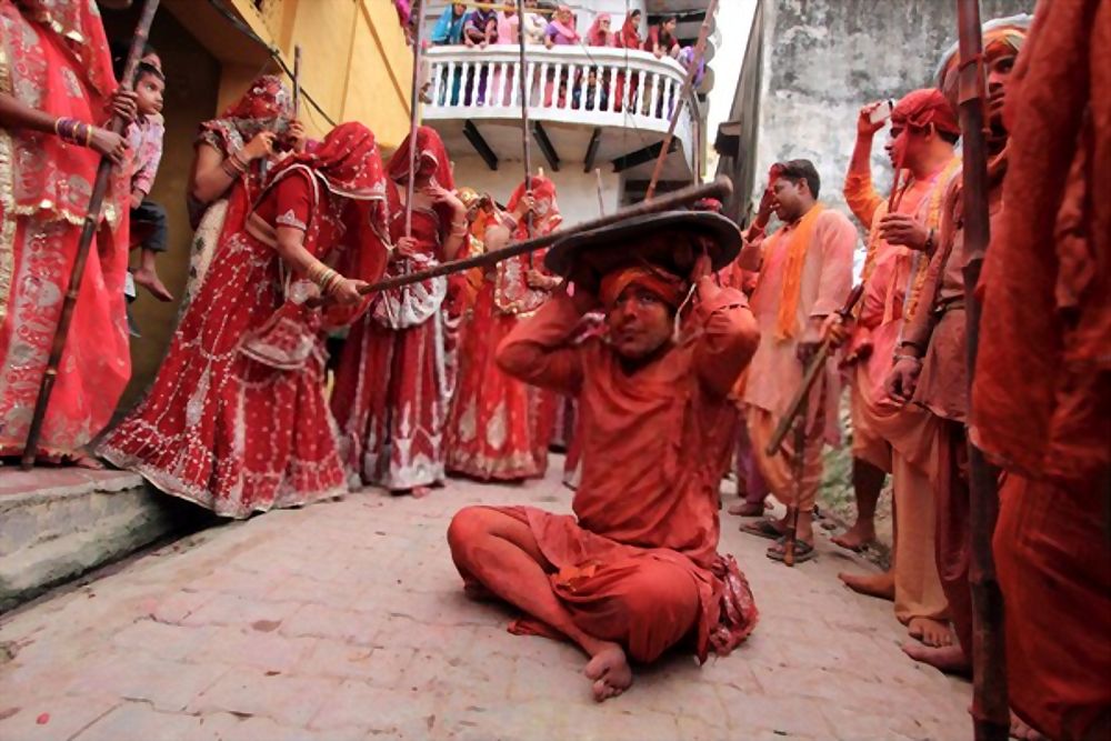 Barsana, Lath Mar Holi