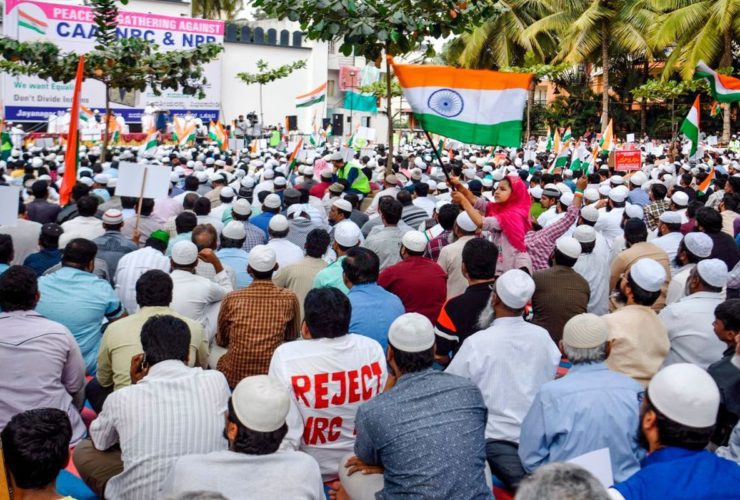 Woman Shouts Pakistan Zindabad at Asaduddin Owaisi's rally in Bengaluru