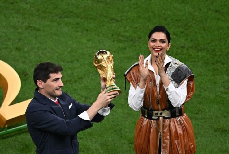 Deepika Padukone Unveiling FIFA World Cup, She Was Representing Louis Vuitton But That Doesn't Matter, She Made India Proud