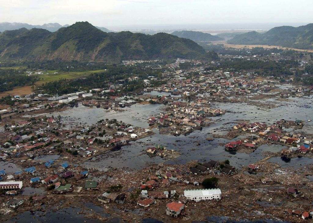 Devastation caused by 2004 Sunami in Indian Ocean